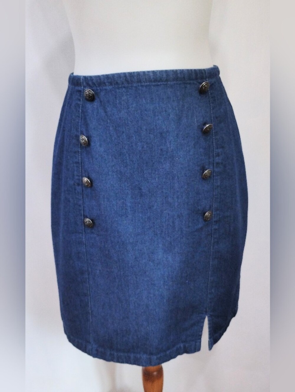 SUN RIVER DOUBLE BUTTON DENIM SKIRT